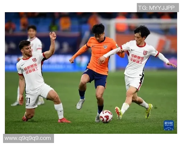 成都迎来足球明星的光辉时刻与梦想之旅