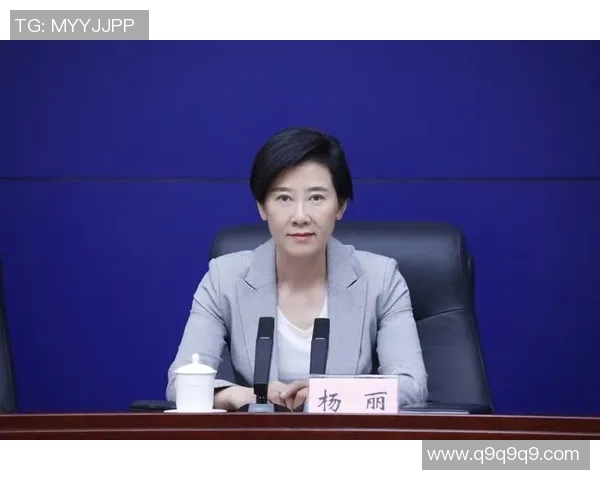 杨丽专访：探寻网球界的成功秘诀与奋斗历程