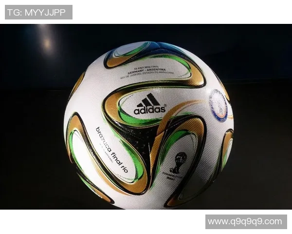 武汉足球明星的崛起与荣耀探索城市足球文化的魅力与影响